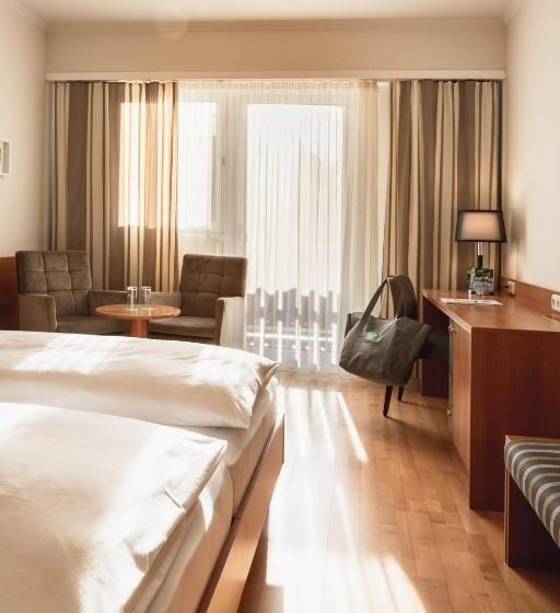 חדר סופריור עם מרפסת, Vulkanlandhotel Legenstein