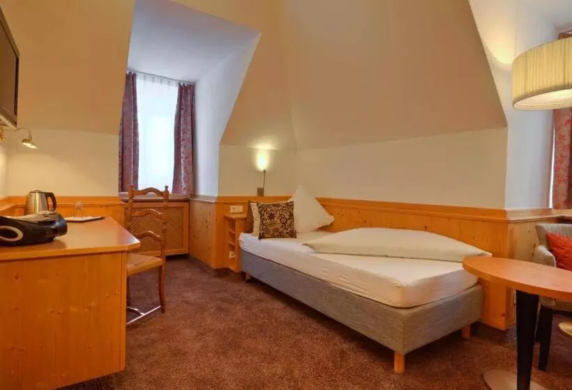 スタンダードシングルルーム, Wohlfühlhotel Goiserer Mühle