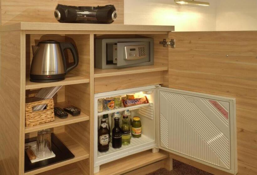 اتاق استاندارد با تخت بزرگ, Wohlfühlhotel Goiserer Mühle
