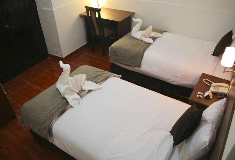 اتاق استاندارد, Casona Plaza Hotel Colonial