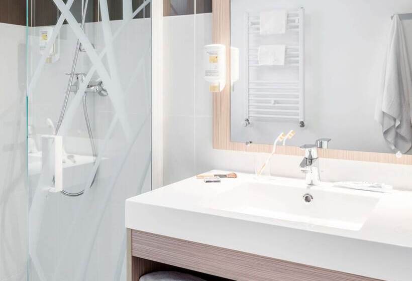 Студия Стандарт Двуспальная Кровать, Aparthotel Adagio Access Paris Clichy