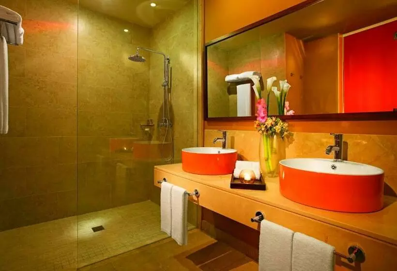 Suite Side Sea View