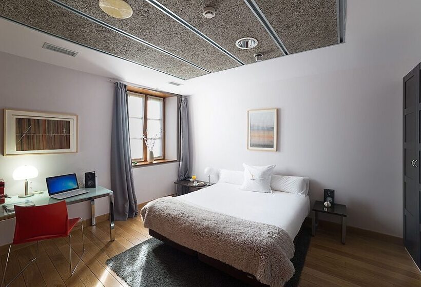 اتاق استاندارد, Dolarea