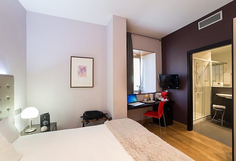 اتاق راحتی, Dolarea