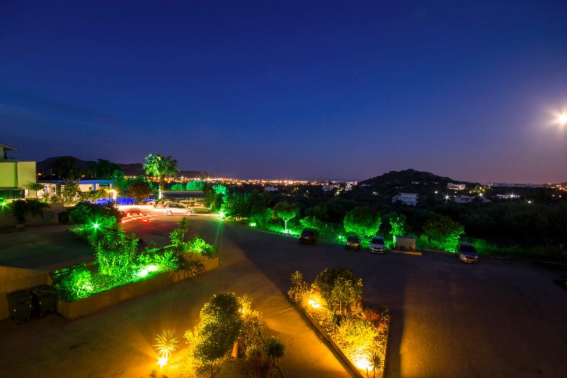 Полулюкс, Ghl Hotel Grand Villavicencio