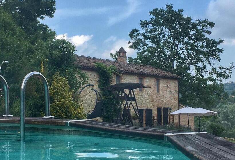 آپارتمان 2 خوابه, Il Nascondiglio   The Hideaway