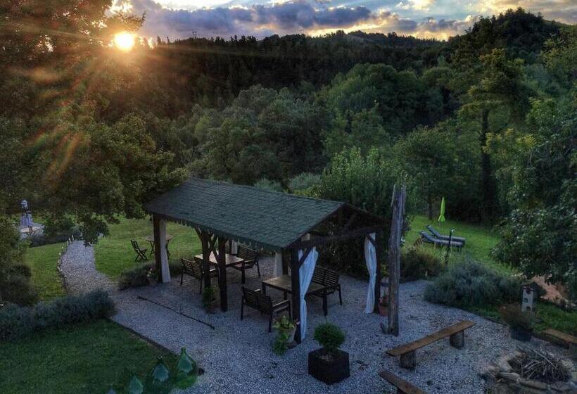 آپارتمان 1 خوابه, Il Nascondiglio   The Hideaway