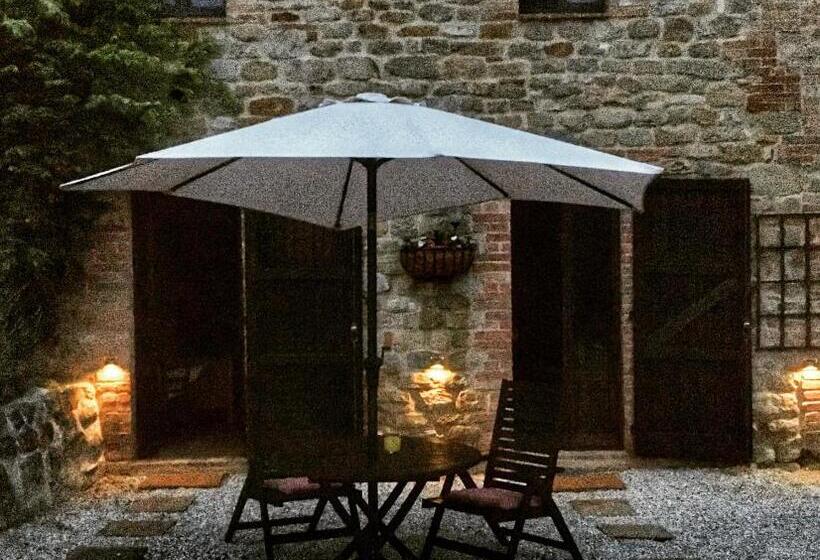 آپارتمان 1 خوابه با چشم‌انداز باغ, Il Nascondiglio   The Hideaway