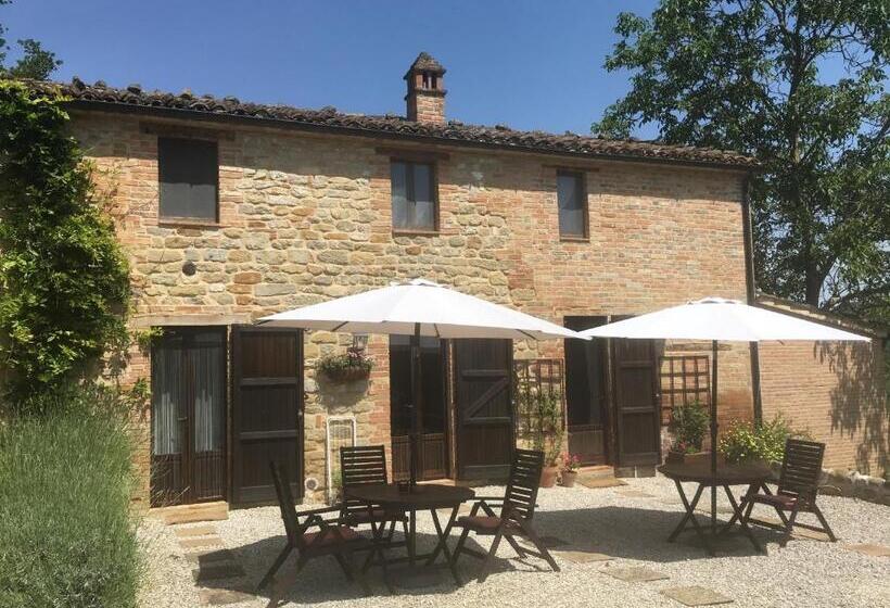 اتاق استاندارد با چشم‌انداز باغ, Il Nascondiglio   The Hideaway