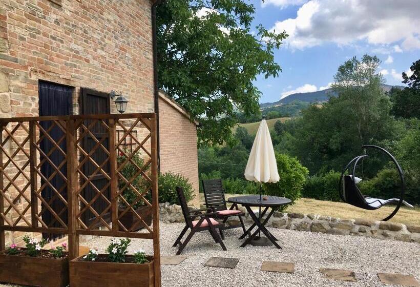 اتاق استاندارد با چشم‌انداز باغ, Il Nascondiglio   The Hideaway