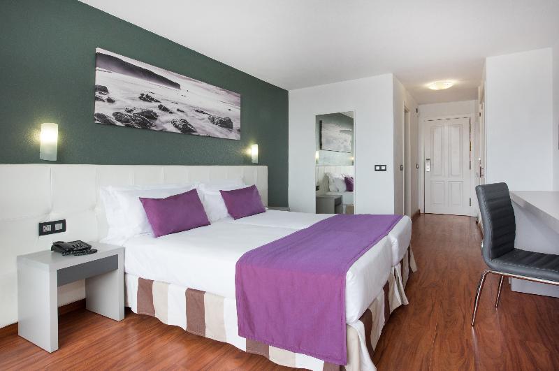 חדר סטנדרט לשלושה, Olé Tropical Tenerife - Adults Only