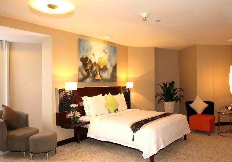 Business szoba, The Pavilion Century Tower