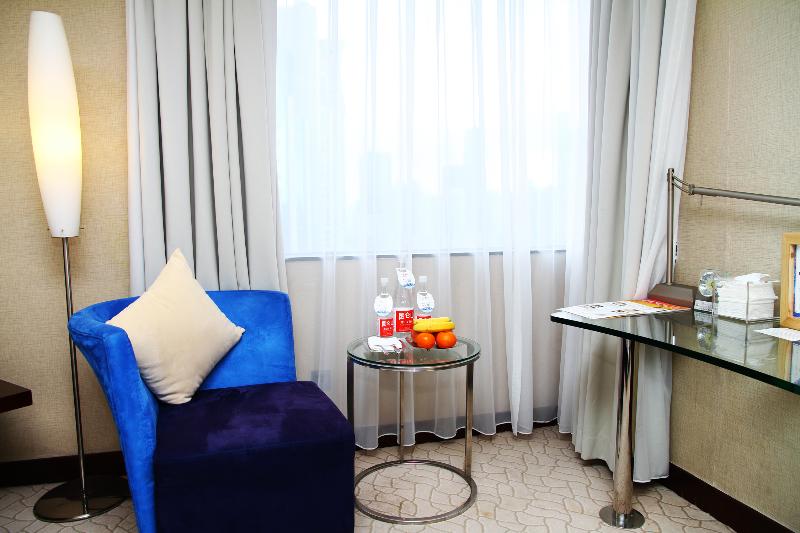 Superior Szoba, The Pavilion Century Tower