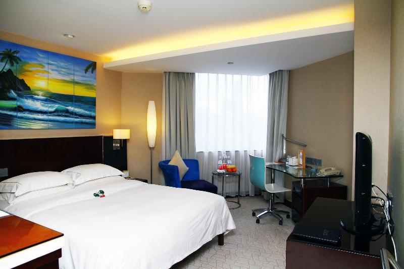 Superior Szoba, The Pavilion Century Tower