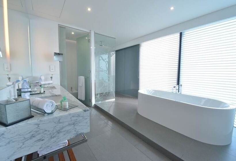 سوییت, Ramee Grand Hotel And Spa