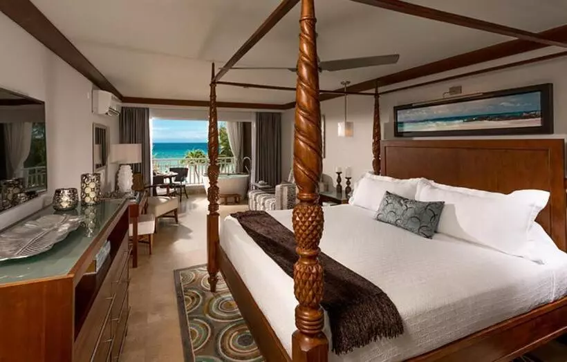 سوئیت پنت هاوس, Sandals Barbados All Inclusive Couples Only