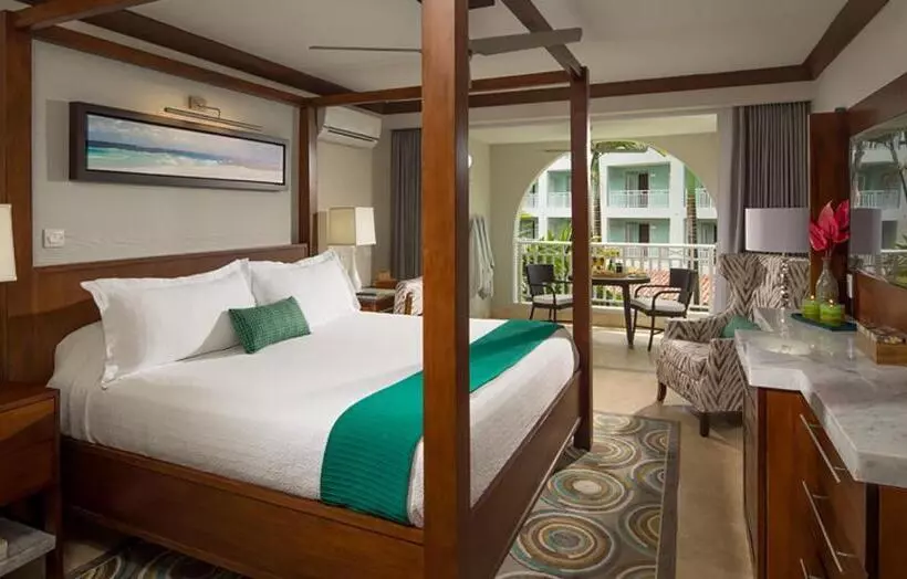 اتاق لوکس, Sandals Barbados All Inclusive Couples Only