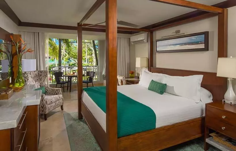اتاق پرمیوم, Sandals Barbados All Inclusive Couples Only