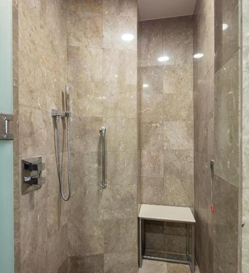 غرفة كلاسيكية سرير كينج, Sheraton Bursa