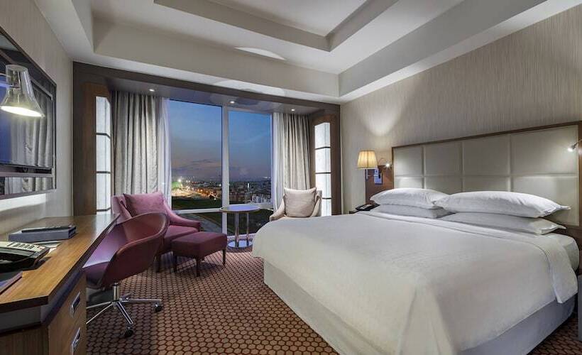 غرفة كلوب, Sheraton Bursa
