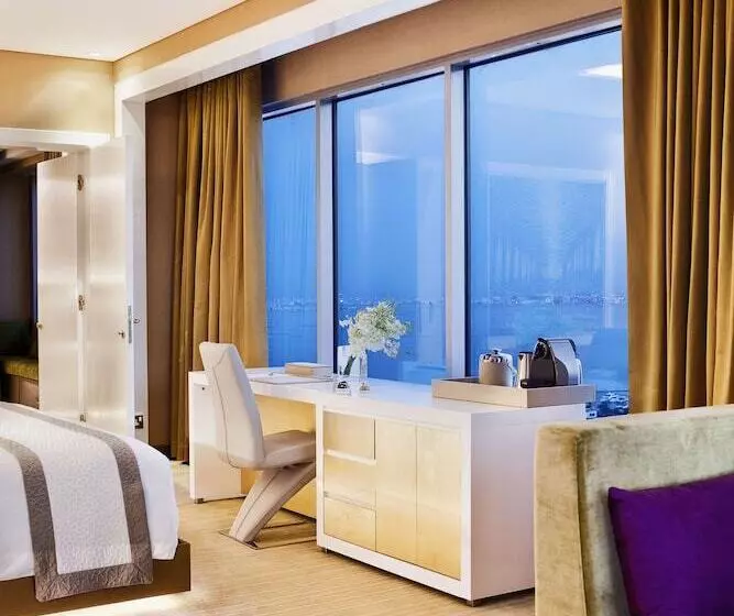 سوییت اجرایی, The Domain Bahrain Hotel And Spa Adults Friendly 16 Years Plus