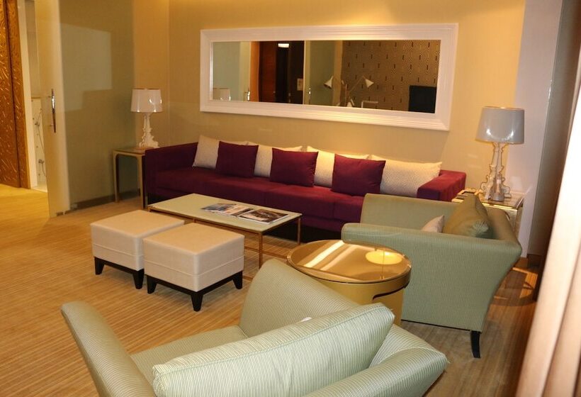 سوییت لوکس, The Domain Bahrain Hotel And Spa   Adults Friendly 16 Years Plus