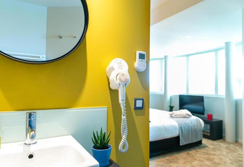 クラブルーム, The Originals Boutique Hotel Saint James, Montaigu Vendée, Nantes Sud