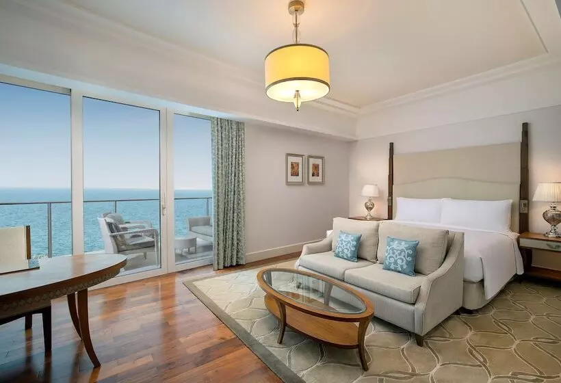 اتاق لوکس با تخت بزرگ, Waldorf Astoria Dubai Palm Jumeirah