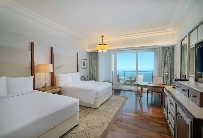 اتاق لوکس با تخت دو نفره بزرگ, Waldorf Astoria Dubai Palm Jumeirah