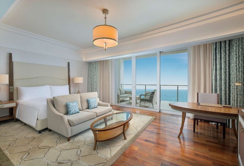 Номер Клуб Кровать Кинг, Waldorf Astoria Dubai Palm Jumeirah