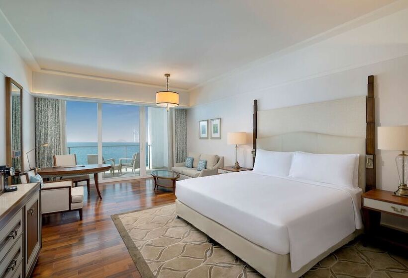 Люкс Deluxe Кровать Кинг, Waldorf Astoria Dubai Palm Jumeirah