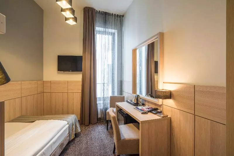 اتاق استاندارد یک نفره, Wellton Centrum Hotel & Spa