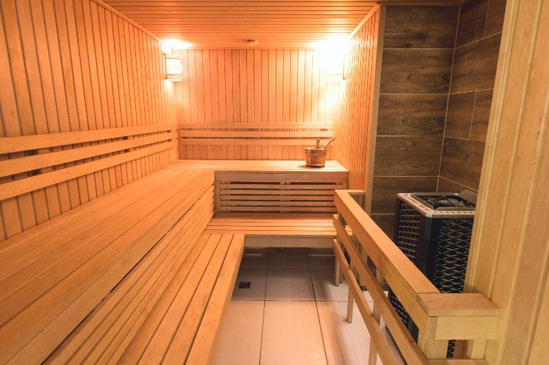 سوییت جونیور, Wellton Centrum Hotel & Spa