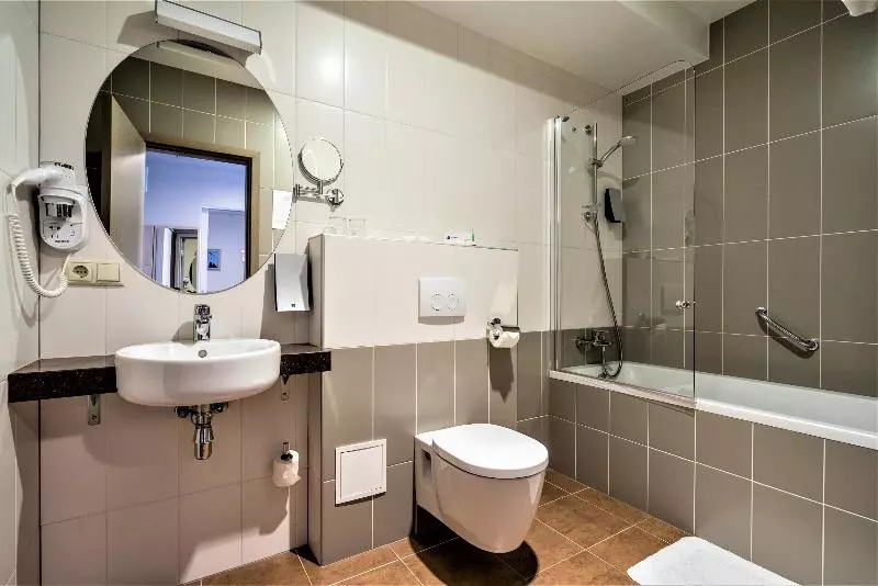 سوییت جونیور, Wellton Centrum Hotel & Spa