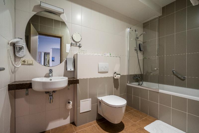 سوییت جونیور, Wellton Centrum Hotel & Spa