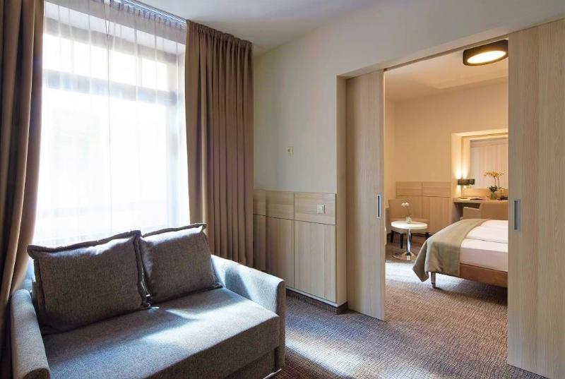 سوییت جونیور, Wellton Centrum Hotel & Spa