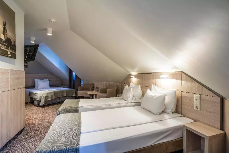 اتاق استاندارد سه نفره, Wellton Centrum Hotel & Spa