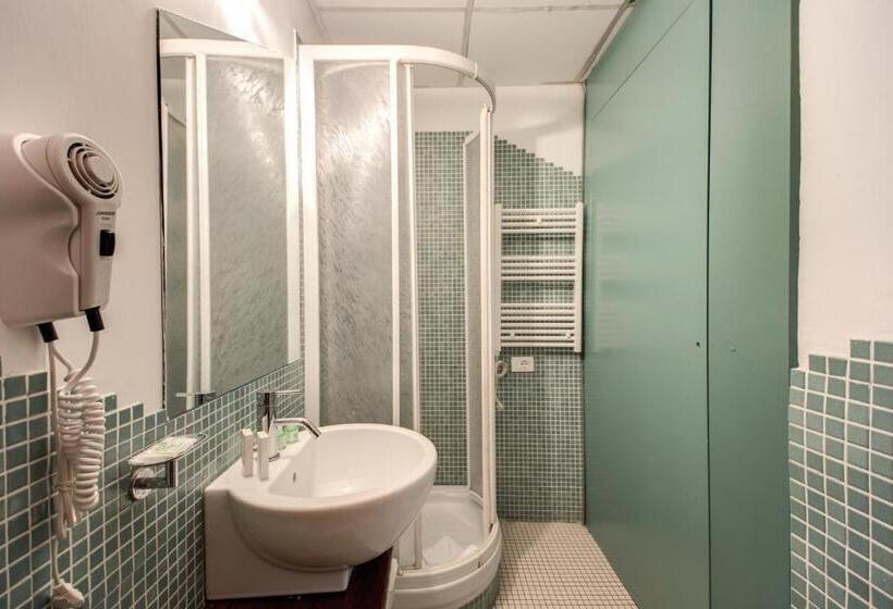 חדר סטנדרט, Nova Domizia