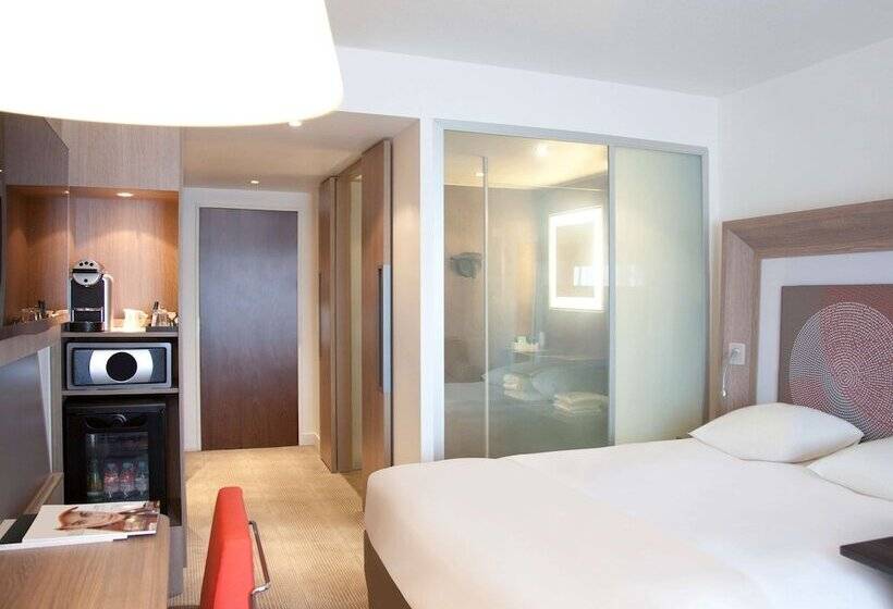 Номер Superior, Novotel London Blackfriars