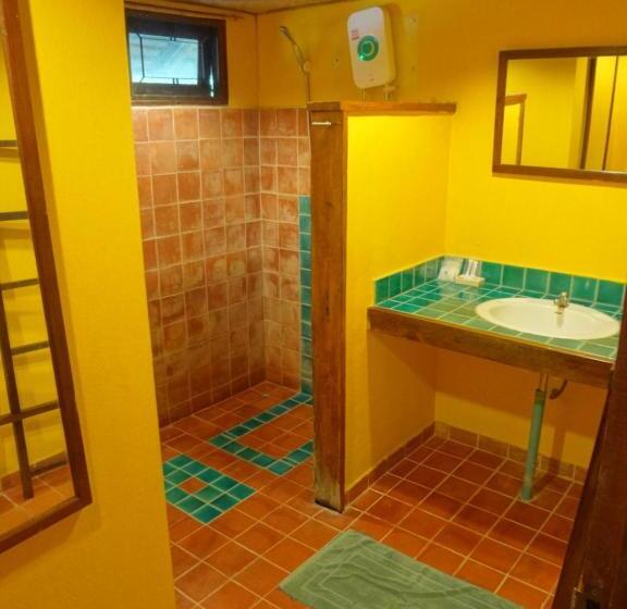 家庭房带泳池, Relax Bay Resort