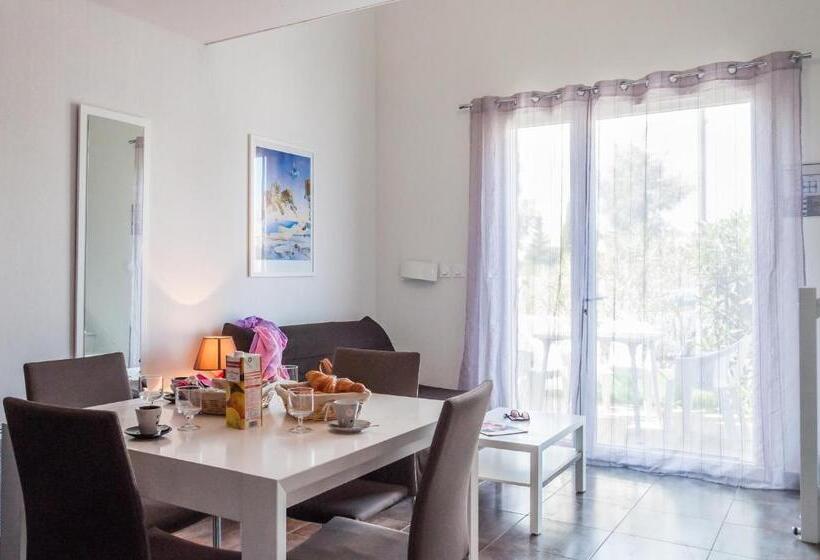 דירת דופלקס בת חדר שינה 1, Vacanceole  Les Demeures Torrellanes  Saintcyprien