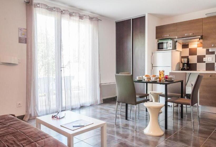 Вилла 1 Спальня, Vacanceole  Les Demeures Torrellanes  Saintcyprien