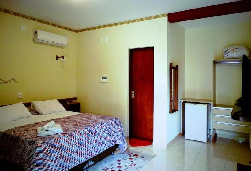 Quarto Triplo Estandar, Pousada Al Castello Di Giulietta E Romeo