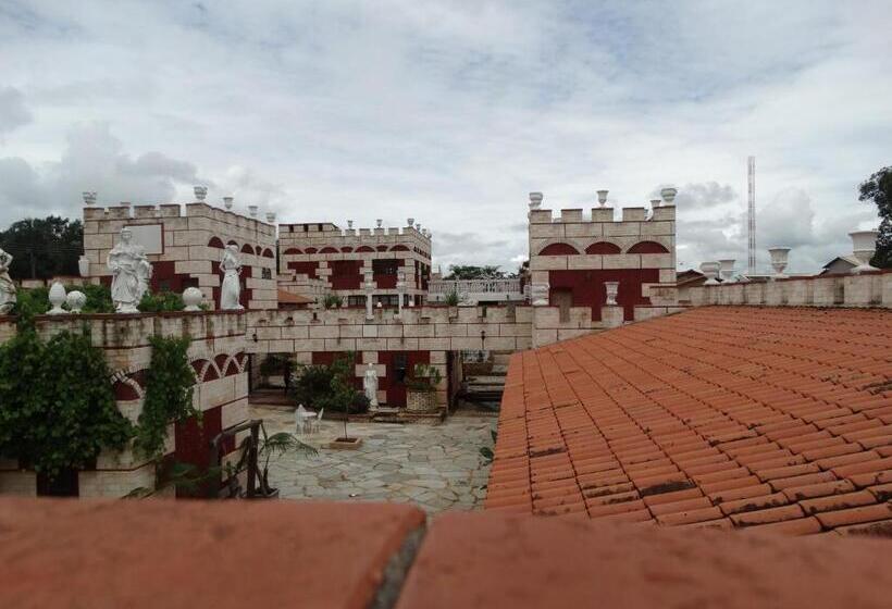 ファミリースイートの２ベッドルーム, Pousada Al Castello Di Giulietta E Romeo