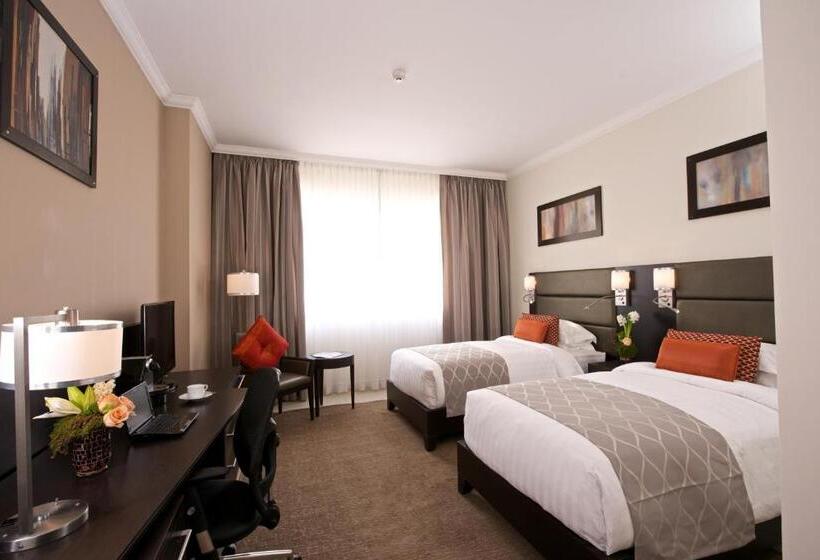 اتاق اجرایی با چشم‌انداز دریا, The Royal Riviera Hotel Doha