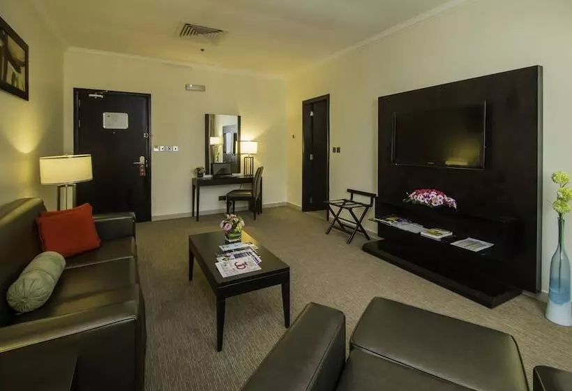 سوییت اجرایی, The Royal Riviera Hotel Doha