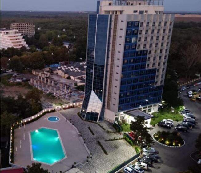 带1个卧室的带海景的公寓, Denis Apartament 2 Camere