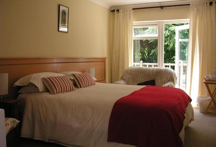 חדר סטנדרט, Lakeland Midsummer Lakehouse