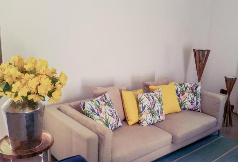 بنگله خانوادگی, Bolontiku Boutique Hotel & Spa