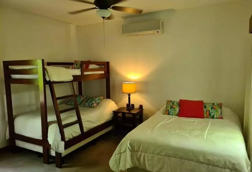 بنگله خانوادگی, Bolontiku Boutique Hotel & Spa